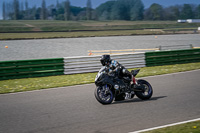 Advanced Group Black Bikes